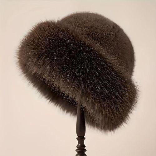 Chapeau d'hiver en faux fourrure élégant pour femmes - Casquette mongole épaisse et chaude avec protection des oreilles, design minimaliste tendance en crème/marron/blanc/noir — image 1