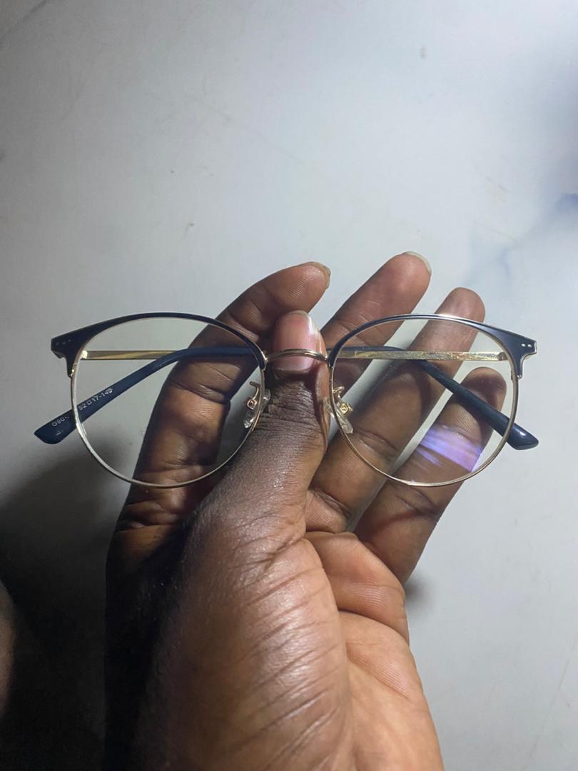 Photochromic glasses — image 1